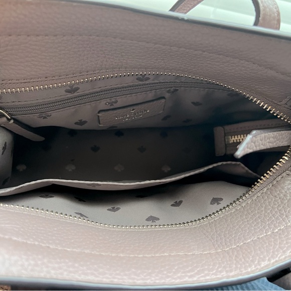 Kate Spade ♠️ Tote/Crossbody - Picture 4 of 6